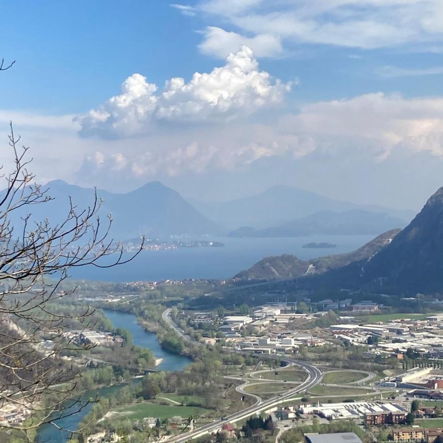 Casale Corte CerroIl Riccio Di Ricciano住宿加早餐旅馆 外观 照片
